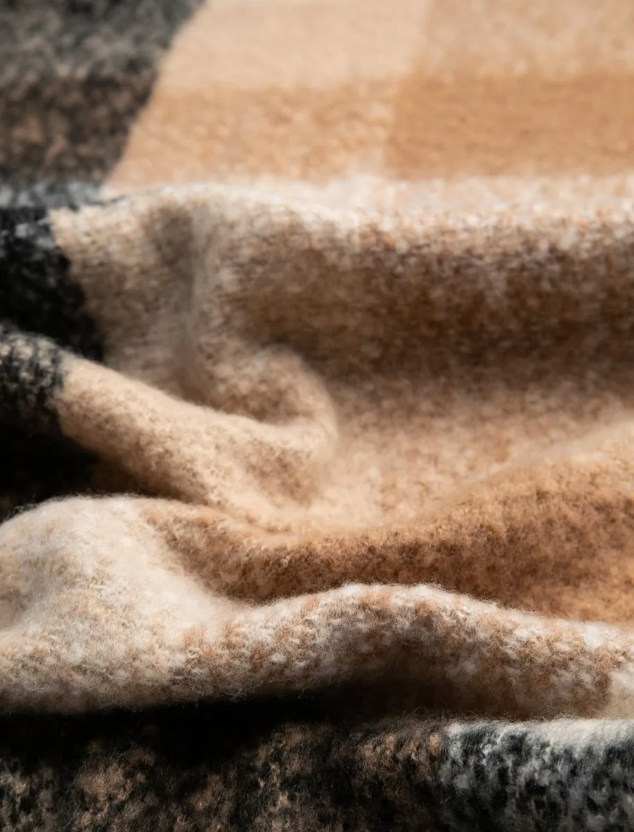 Plaid Scarf in Camel